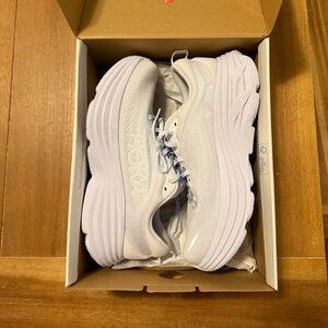 NIB White Hoka Bondi 8 11B